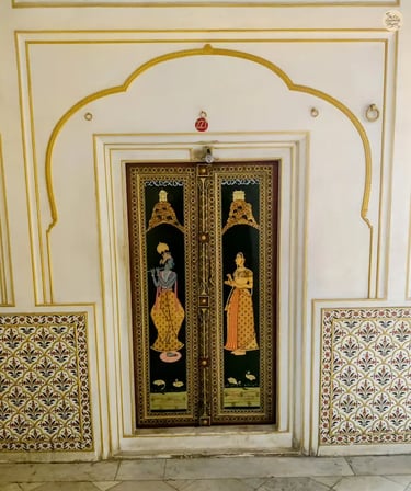 Phool Mahal in Bikaner showcasing vibrant colors and intricate craftsmanship.
