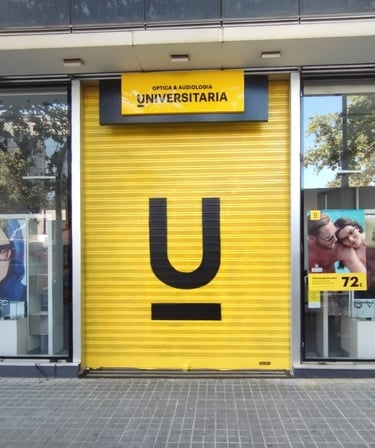 graffiti campaña publicidad marketing óptica universitaria