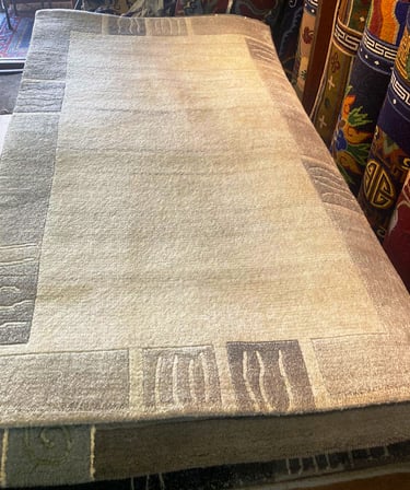 High quality Handmade Carpets: 60-Knot Wool from Nepal