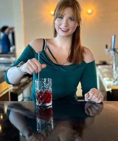 St Louis Certified Mixologist Kelsie Bender