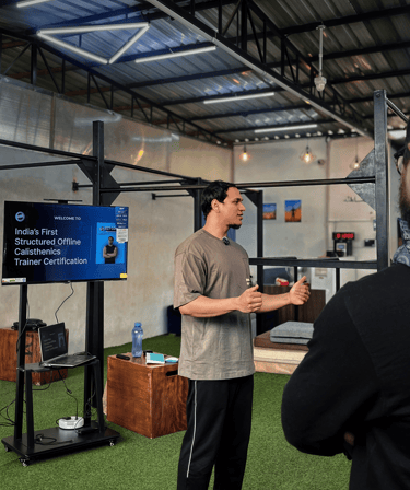 Bilal Ansari taking certified calisthenics training (CALIBAF CCT) session