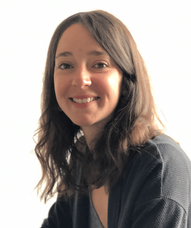 fiona lapebie clerc de notaire office notarial des barthes ondres