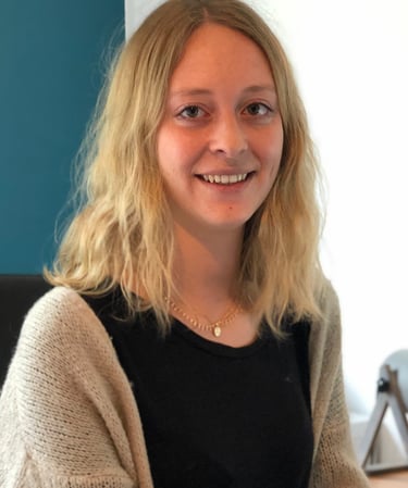 mathilde claireaux clerc de notaire office notarial des barthes ondres