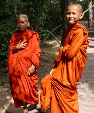 tempio-neak-pean monaci