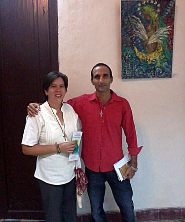 The author Pablo Sedres and her friend Yarlenis