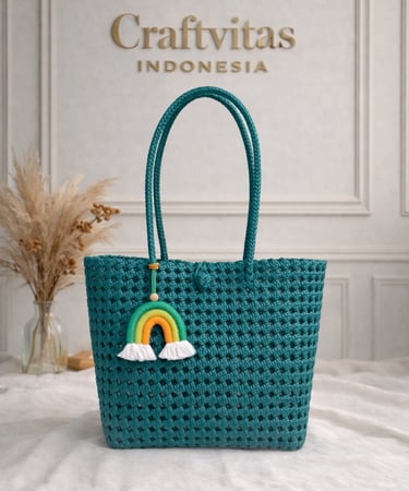 Tas anyaman plastik model sekar warna tosca handmade Craftvitas Indonesia