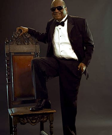 Gospel singer Clarence Fountain®.