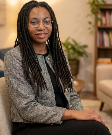 Paule Nken - Travailleuse Social Francophone Ottawa | adultes, anxiété, dépression | 613-501-2175