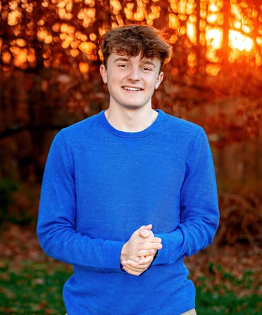 Lancaster PA senior picture photographer. Strasburg PA Senior Picture Photographer