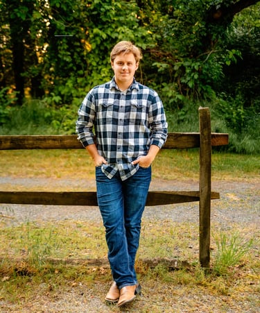 Lancaster PA senior picture photographer. Manheim PA Senior Picture Photographer