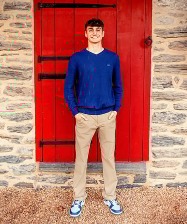 Manheim PA Senior Pictures Photographer. Lancaster PA senior pictures photographer