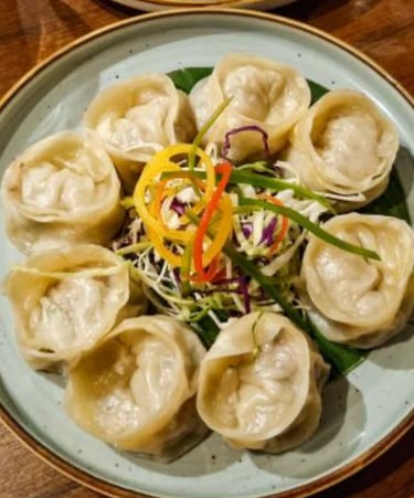 momos