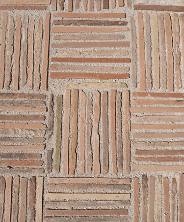 Photo d'un sol en briques de terre