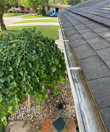 a photo of clean gutters