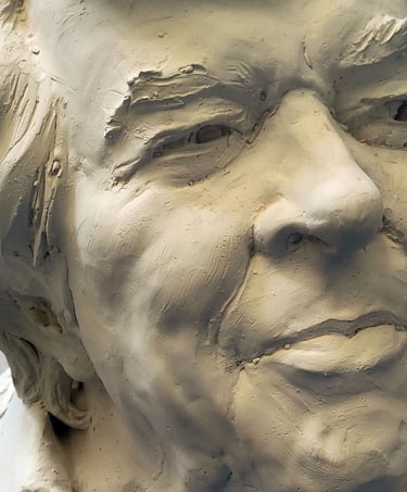 Eddie Fowlie nació el 8 de agosto de 1921 en Middlesex, Inglaterra. Conocido por su papel en Doctor 