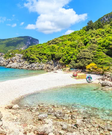 GlykoLimni Beach