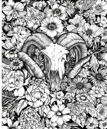 Dessin à l'encre de Chine d'un crane dans un champs de fleurs 