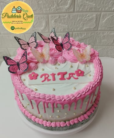 cumpleaños mariposa torta personalizada mujer rosado pasteleria queti