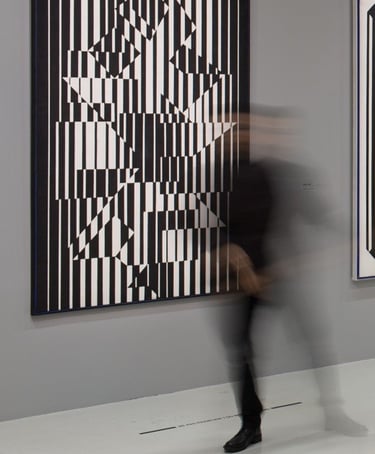 Cory Arcangel: Artista pós-conceitual americano, Arcangel trabalha em diversas mídia