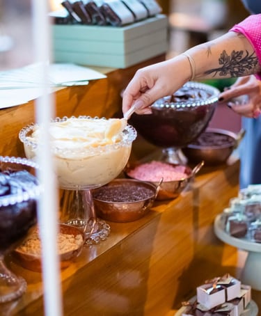 Carrinho Gourmet de Brigadeiros de colher para eventos sociais e corporativos