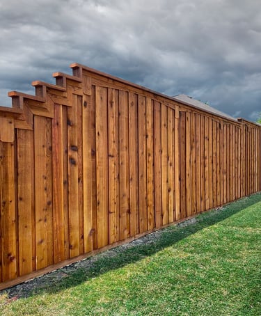 New home fence stain in dallas