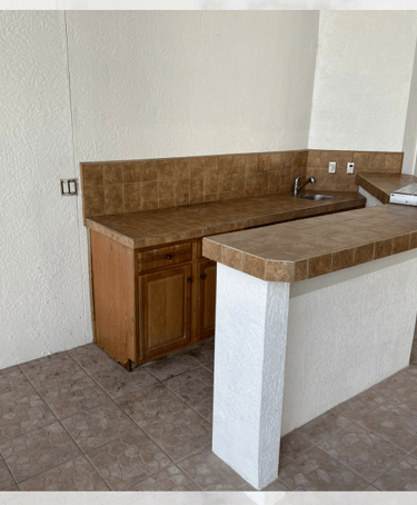 Silver Square Renovation kitchen