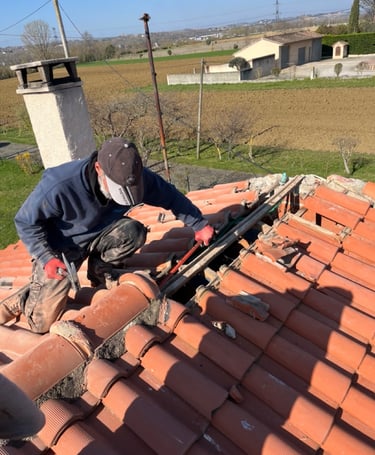 démontage du ciment au faitage - infiltration