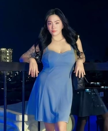 Sayuri, expert Nuru therapist providing a calming and high-quality massage experience.