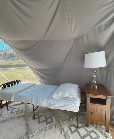 dome 3 inside - twin bed