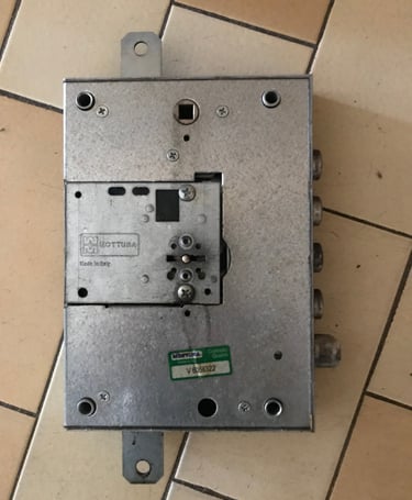 boitier de serrure mottura de porte blindée