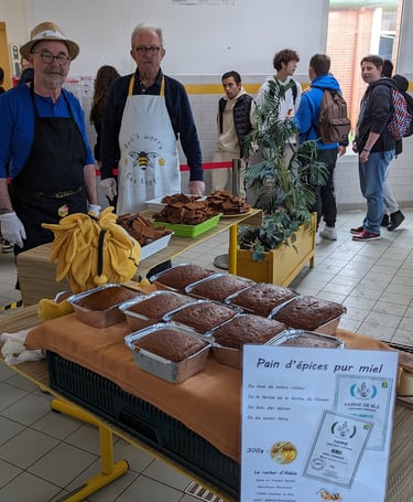 dégustation de pain d'épices au collège Nicolas Fouquet de Mormant