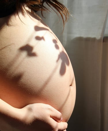 femme enceinte accouchement physiologique enfantement naturel