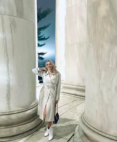 Feminine Travel Elegant 