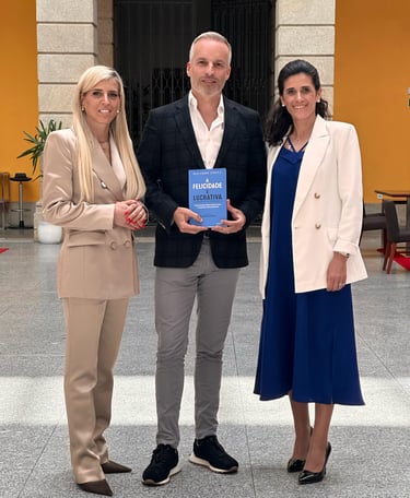 Chá das 5: A Felicidade é Lucrativa