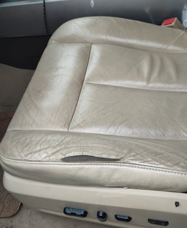 Vehicles seats & dashboard