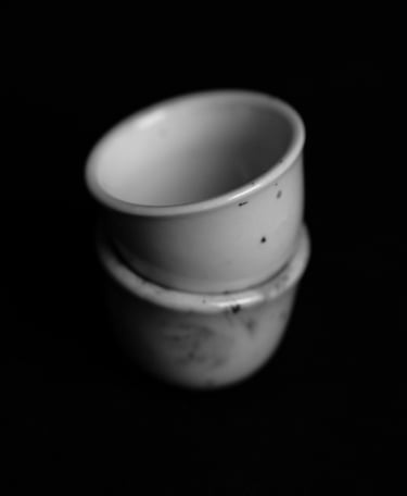 Anita Papp’s still life of ceramic cups, highlighting simplicity and the beauty of everyday objects.