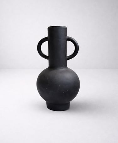 jarrón negro con agarraderas en fibra de vidrio