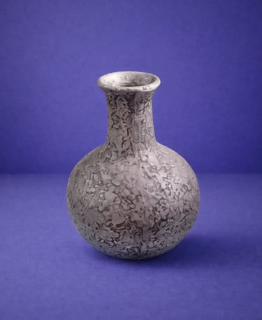 Jarrón gris decorativo en fibra de vidrio