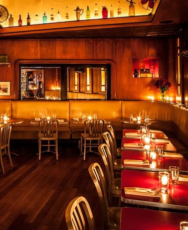 Employees Only NYC – Classic speakeasy with expert mixology.