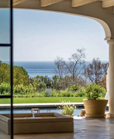Covered terrace at Villa La Gratitud with sea views and al fresco dining