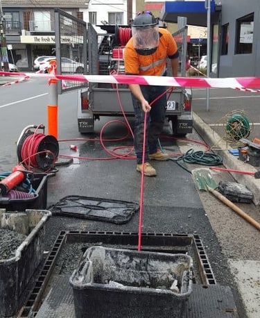 Unbocking a drain in Sorento