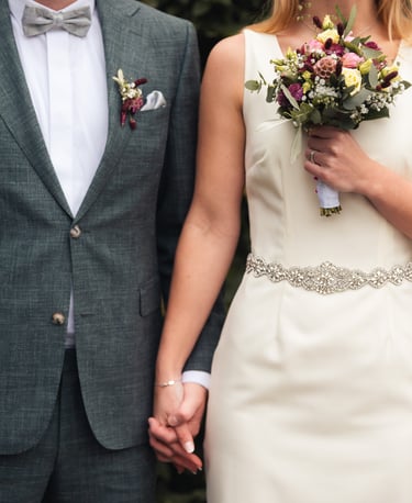 Brautpaar Hochzeit Brautmode Anzug