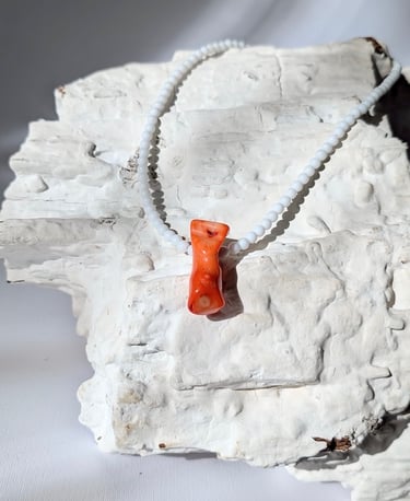 little-naty-natural-coral-necklace-fashion-lover