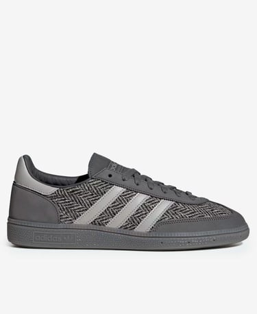 adidas casual gray  shoes