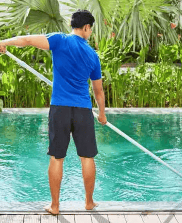 alt="piscine polyester maroc"