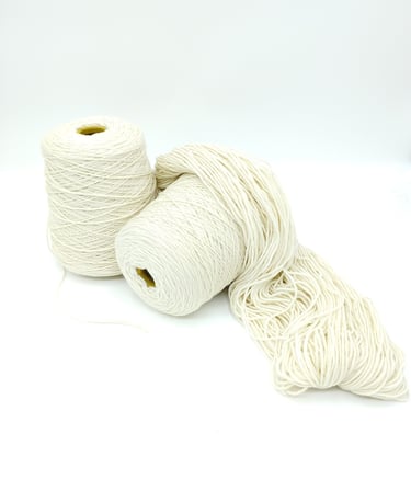 Cône de laine mérinos d'arles fibre naturelle