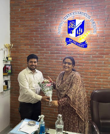 KGMU MEDICAL COLLEGE ANUPAM BEST PSYCHIATRIST SONALI PEDIATRIC DOCTOR