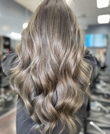 long wavy balayage