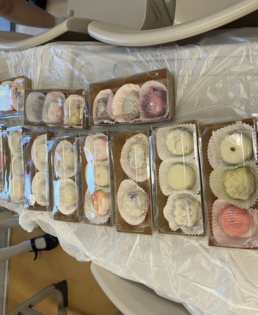 學校中秋節慶活動,學生手作特色造型冰皮月餅成品包裝盒