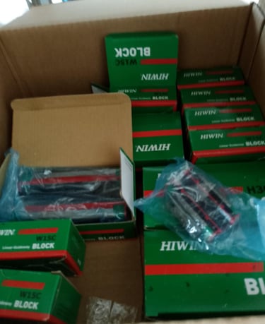 karetka hiwin,uszkodzona karetka hiwin, wymiana, naprawa,awaria